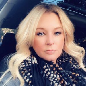 Meet your Posher, Valerie